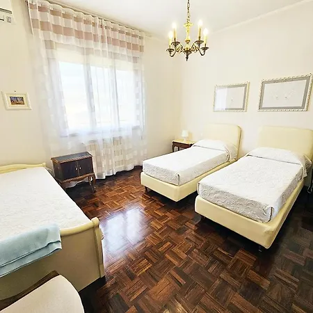 Elisa Nocleg ze śniadaniem *